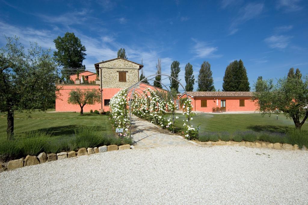 Agriturismo Casale Le Selvette Ripa Exterior photo