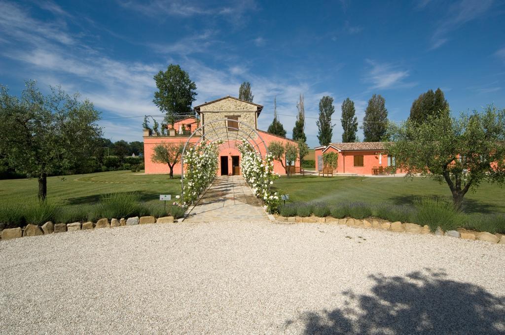 Agriturismo Casale Le Selvette Ripa Exterior photo